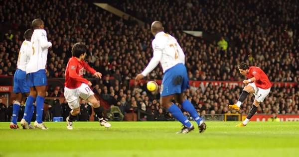 Cú đá phạt của Ronaldo Cú đá phạt của Ronaldo