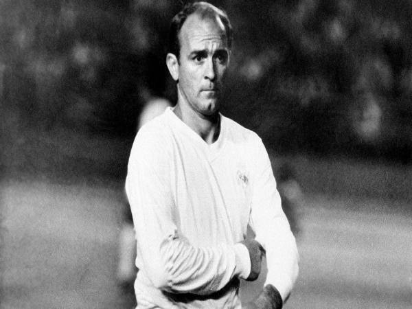 Top tiền vệ huyền thoại đã gắn bó với Real Madrid