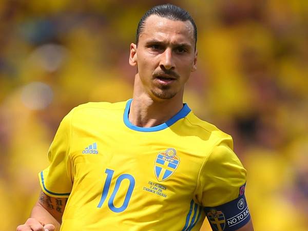 Top 10 cầu thủ vĩ đại nhất