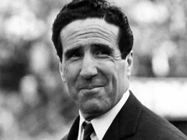 Huấn luyện viên của atletico madrid xuất sắc