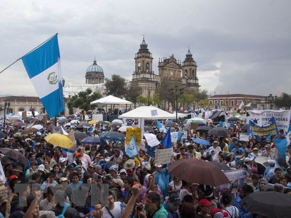 Mơ thấy nhiều người mang ý nghĩa gì có số gì phát tài