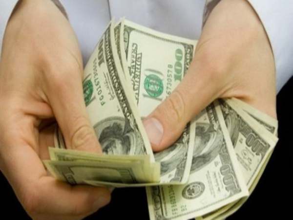 Mộng thấy đếm tiền của người khác