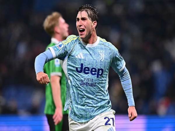 Nhận định Roma vs Sassuolo lúc 0h00 ngày 11/1