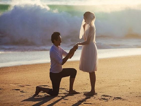 Nằm mơ thấy được cầu hôn là điềm gì tốt hay xấu?